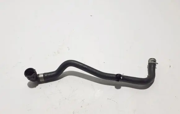 Volvo XC90 Engine coolant pipe/hose 32222676