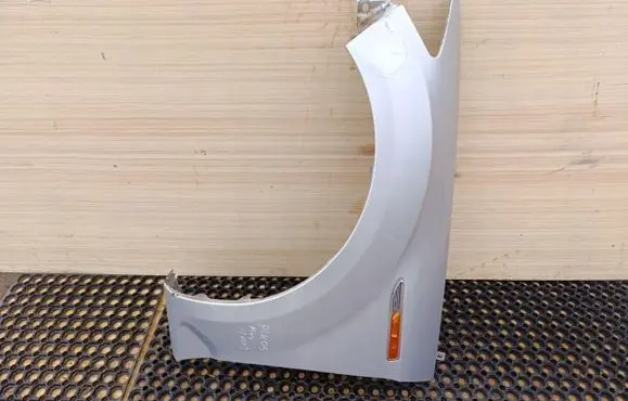Ford Mondeo MK IV Fender