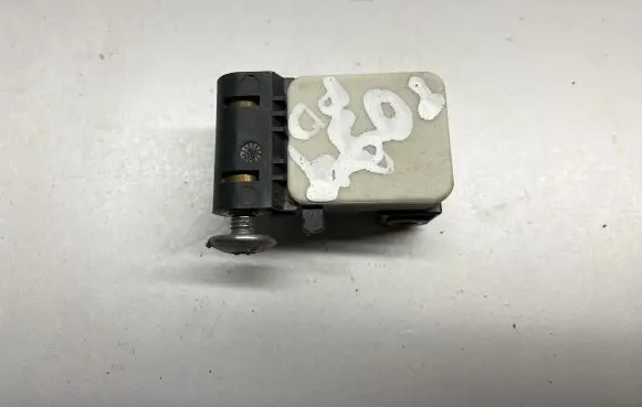 BMW X5 E70 Airbag deployment crash/impact sensor 6911003