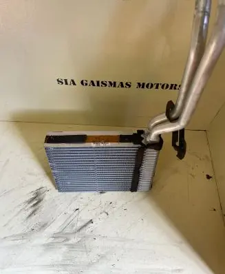 Volvo V50 Air conditioning (A/C) radiator (interior) 000W01