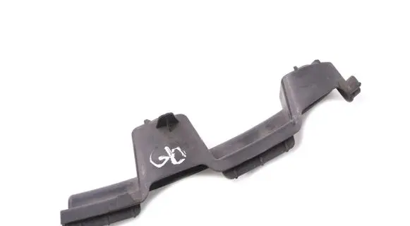 Audi A8 S8 D4 4H Rear bumper mounting bracket 4H0807366A