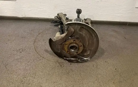 Volvo XC90 Rear wheel hub spindle/knuckle 32246514 31360588 31658319