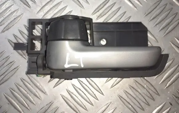 Suzuki Alto Rear door interior handle 83130-75J0