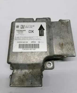 Opel Signum Airbag control unit/module 13170589