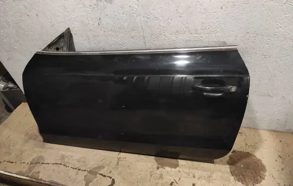 Door (2 Door Coupe)