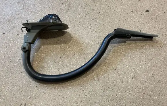 BMW 6 F12 F13 Tailgate/trunk/boot hinge 7228497
