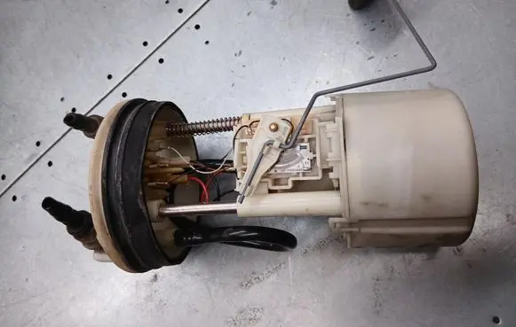 Fiat Punto (176) In-tank fuel pump
