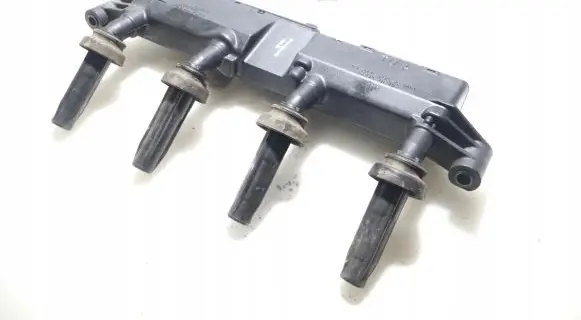 High voltage ignition coil