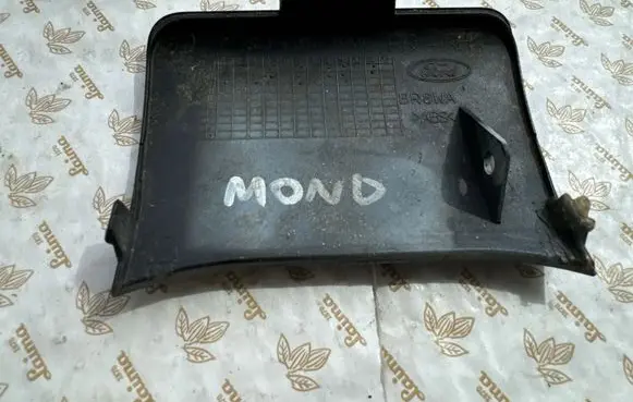 Ford Mondeo MK IV Tow hook cap/cover 7S7J5E084BAW