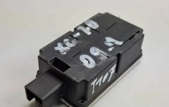 Volvo V70 Door central lock control unit/module S180036007 267T80036006 31252988