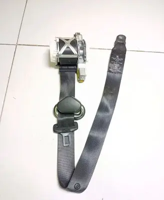 Volkswagen Amarok Front seatbelt 2H0857806C 34107644 E1051048