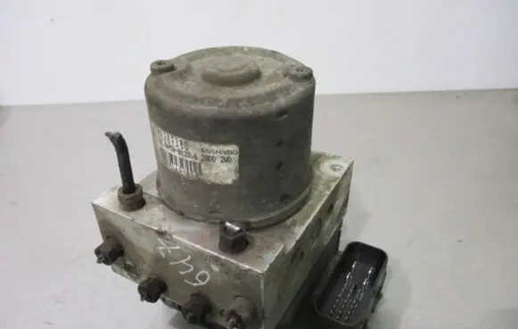 Mitsubishi Space Wagon ABS Pump MR289380