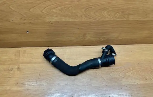 BMW 5 E60 E61 Engine coolant pipe/hose 7795262