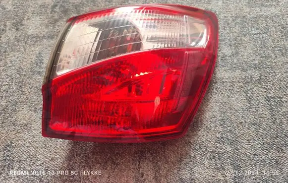 Nissan Qashqai Rear/tail lights L9003324
