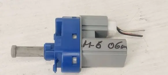 Clutch pedal sensor