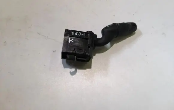 Hyundai Santa Fe Indicator stalk M29843