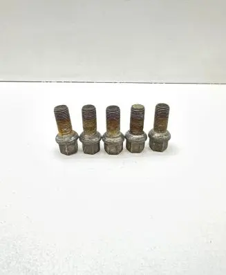 Volkswagen Passat Alltrack Nuts/bolts 