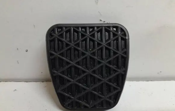 Mercedes-Benz Sprinter W901 W902 W903 W904 Clutch pedal A2012910282 2012910282