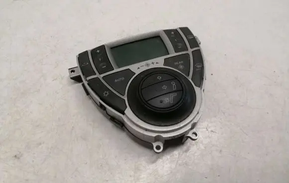Peugeot 807 Climate control unit 14874990YR A83000200 9140010393