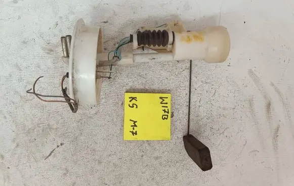 Volkswagen Golf III Fuel level sensor 1H0919051B