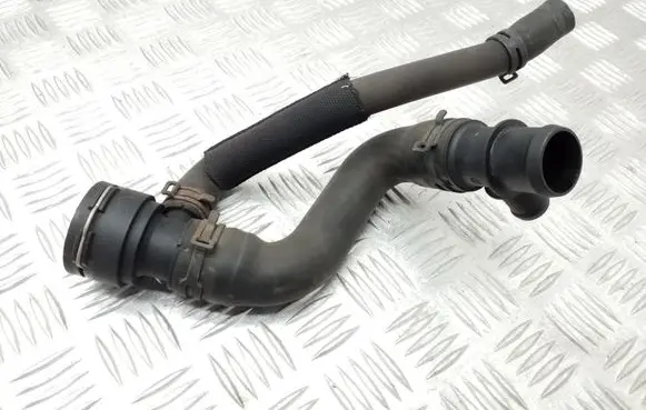 Audi A6 S6 C7 4G Engine coolant pipe/hose 8K0122293H