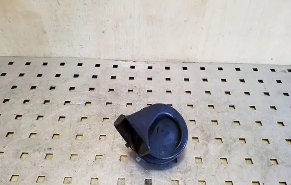 Mercedes-Benz A W169 Horn signal E9703881157 A046466
