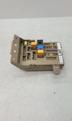 Subaru Outback (BS) Fuse box set 82201AL40A
