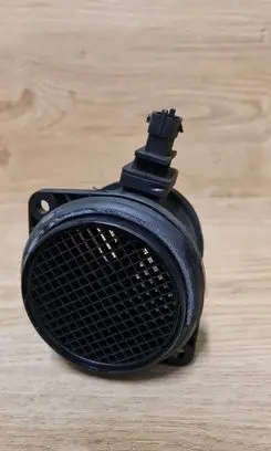 Volvo XC70 Mass air flow meter 0281002730 30677999