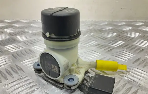 Volkswagen PASSAT B8 Adblue pump F01C070035 F01C070024 F01C250148