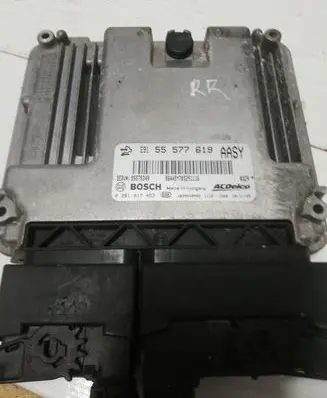 Opel Insignia A Engine control unit/module ECU