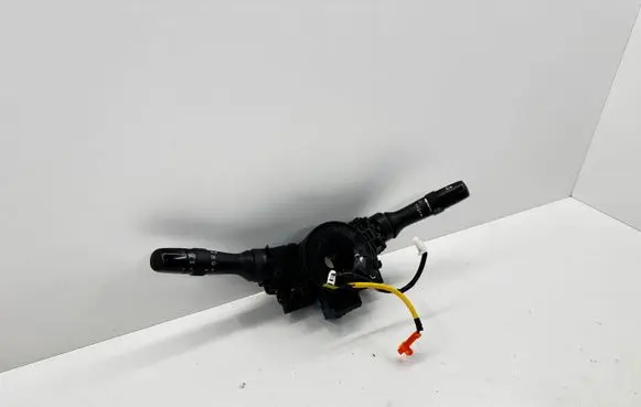Toyota Hilux (AN10, AN20, AN30) Wiper turn signal indicator stalk/switch 892450K010 39SUGT81 0K020