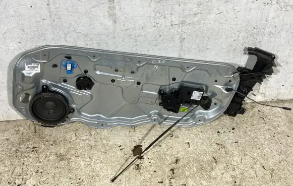 Volvo C30 Front door window regulator with motor 8679979 1895382