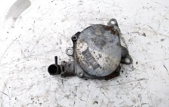 Renault Trafic II (X83) Vacuum pump