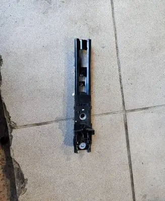 Mercedes-Benz C W204 Seat belt adjustment motor A2048600788 33056245