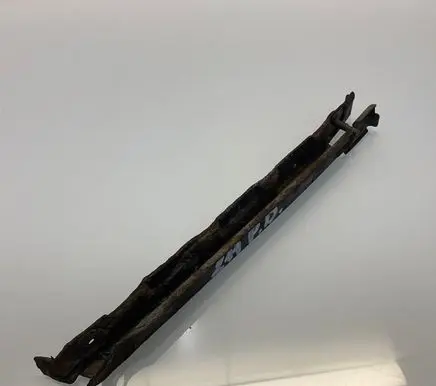 Mercedes-Benz E W211 Front bumper mounting bracket A2118801214 2118801214