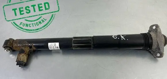Volkswagen Tiguan Rear shock absorber/damper 5Q0513425J 5QF512009C 5Q0513425D