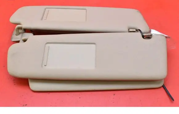 Volkswagen Touareg I Sun visor 