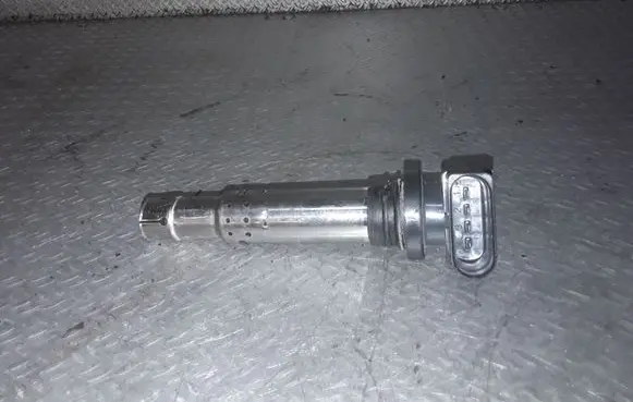 Volkswagen Tiguan High voltage ignition coil U5002