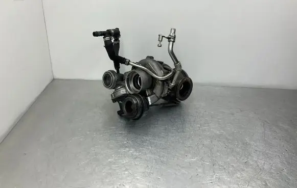 BMW 5 F10 F11 Turbo 7576985 79519603