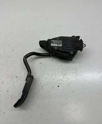 Ford Galaxy Accelerator throttle pedal 7M1721603A 6PV00777003 95VW9F836AB