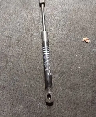 BMW 5 G30 G31 Front bonnet/hood damper/strut 734740305 7347403
