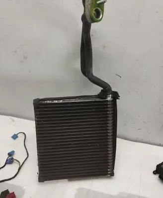 Audi A4 S4 B7 8E 8H Air conditioning (A/C) radiator (interior) 983984G 8E1820103A 650171204