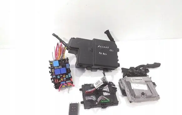 Renault Megane IV Engine ECU kit and lock set 0281033901