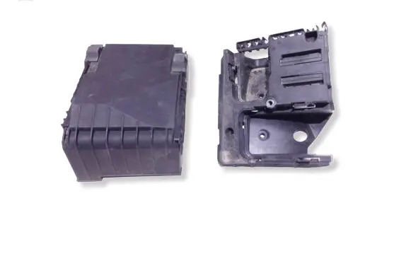 Skoda Yeti (5L) Fuse box cover 1K0937132F