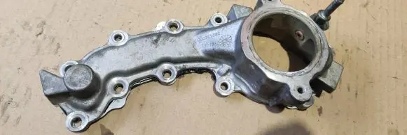 Maserati Levante Thermostat housing 000291362