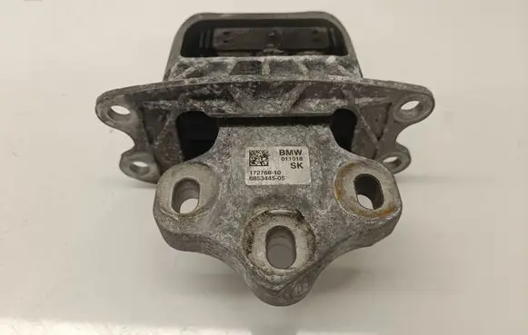 BMW 2 F46 Gearbox mount 6853445