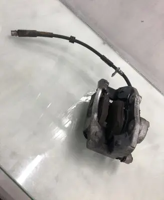 Citroen C4 III e-C4 Front brake caliper L94144