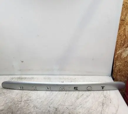 Peugeot Partner Trunk door license plate light bar 9683111177 9683111077 9686357477