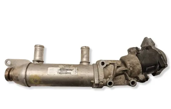 Peugeot 607 EGR valve cooler 215972396 8763986