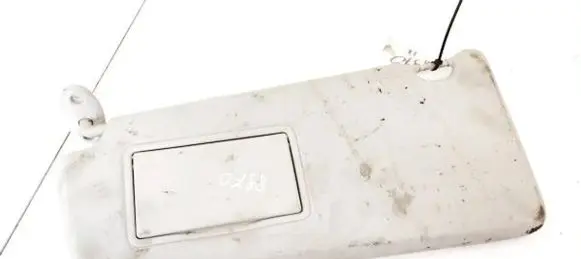 Sun visor